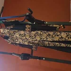 Black And Gold Kurta And Chunni